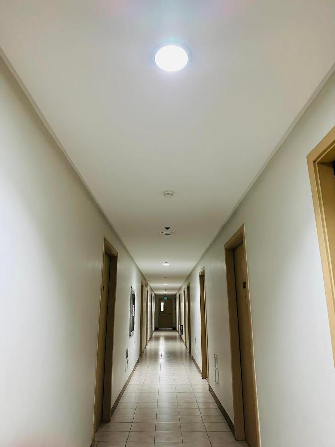Trees Residences Manila Exterior foto